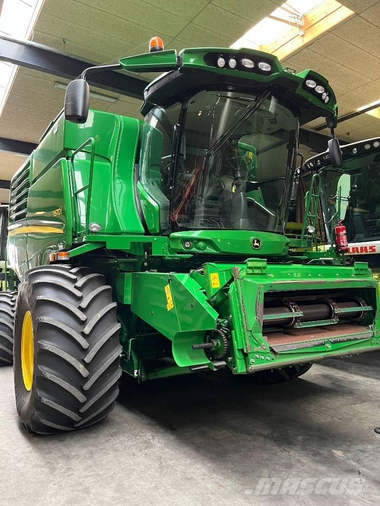 John Deere T670 Combine de secerat