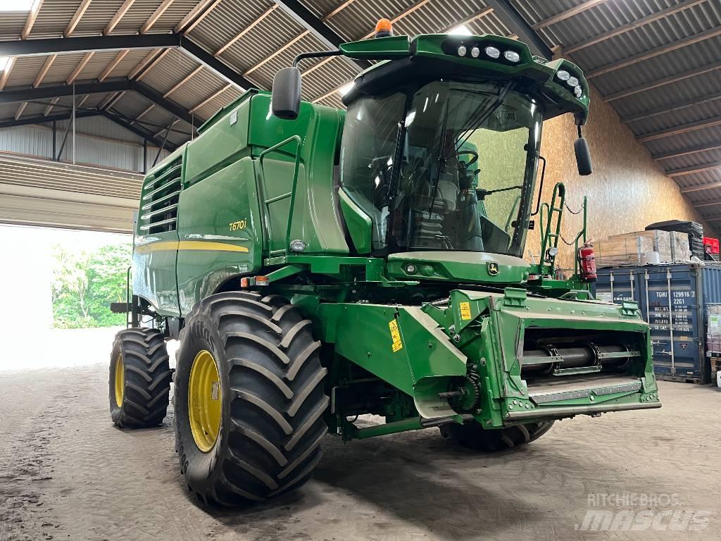 John Deere T670 Combine de secerat