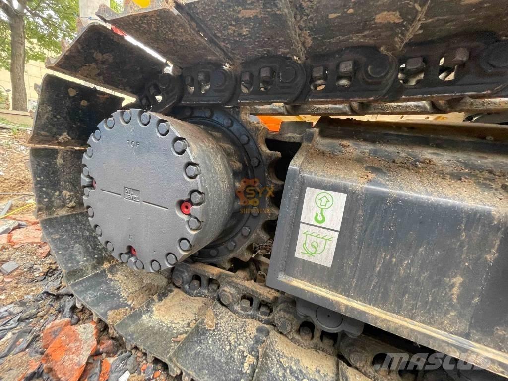 Komatsu PC 240 Excavatoare pe șenile
