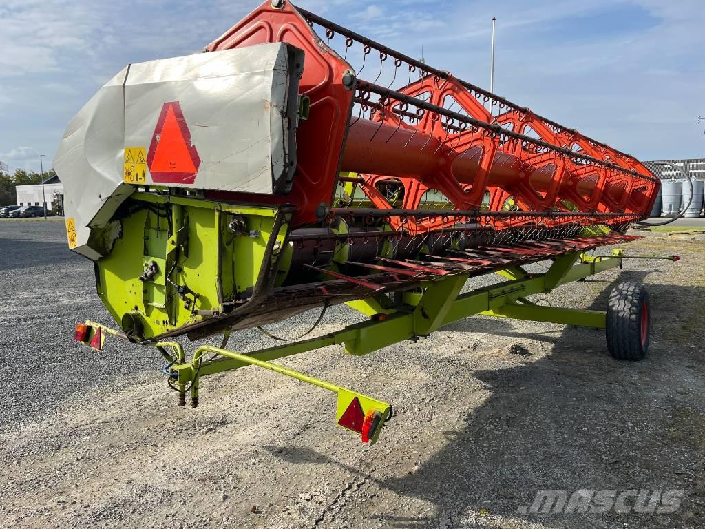 CLAAS Lexion 460 Combine de secerat