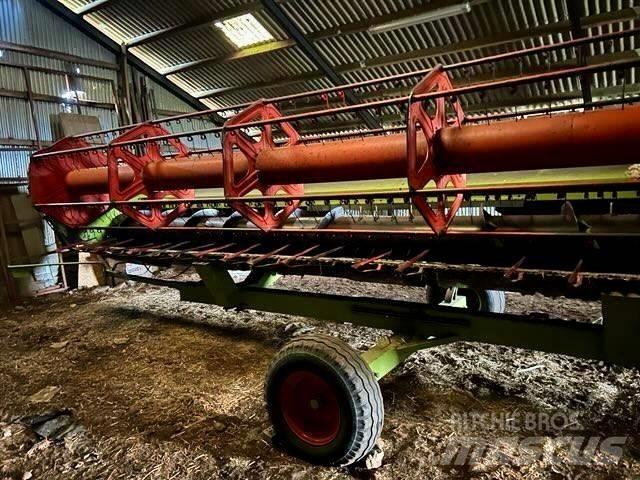 CLAAS Lexion 460 Combine de secerat