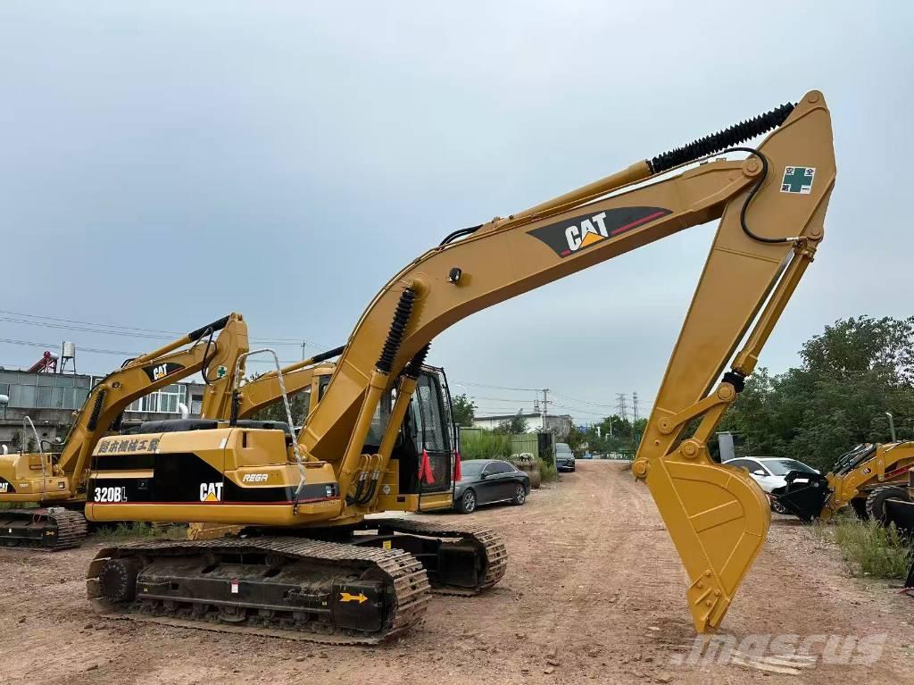 CAT 320 B L Excavatoare pe șenile
