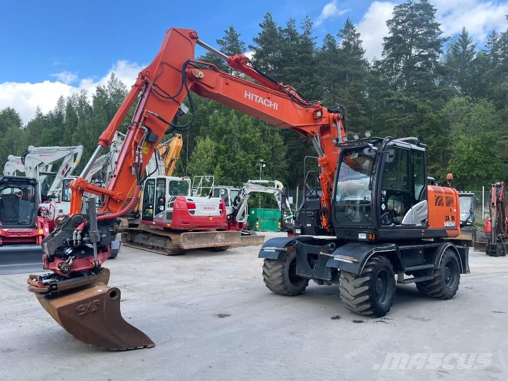 Hitachi 140W Excavatoare cu roti