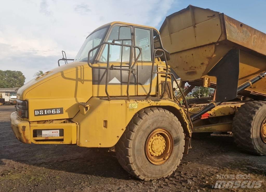 CAT 730 Transportoare articulate