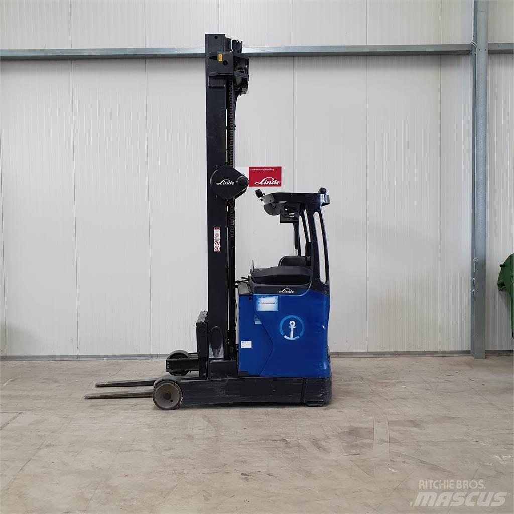 Linde R16HD Stivuitor cu catarg retractabil