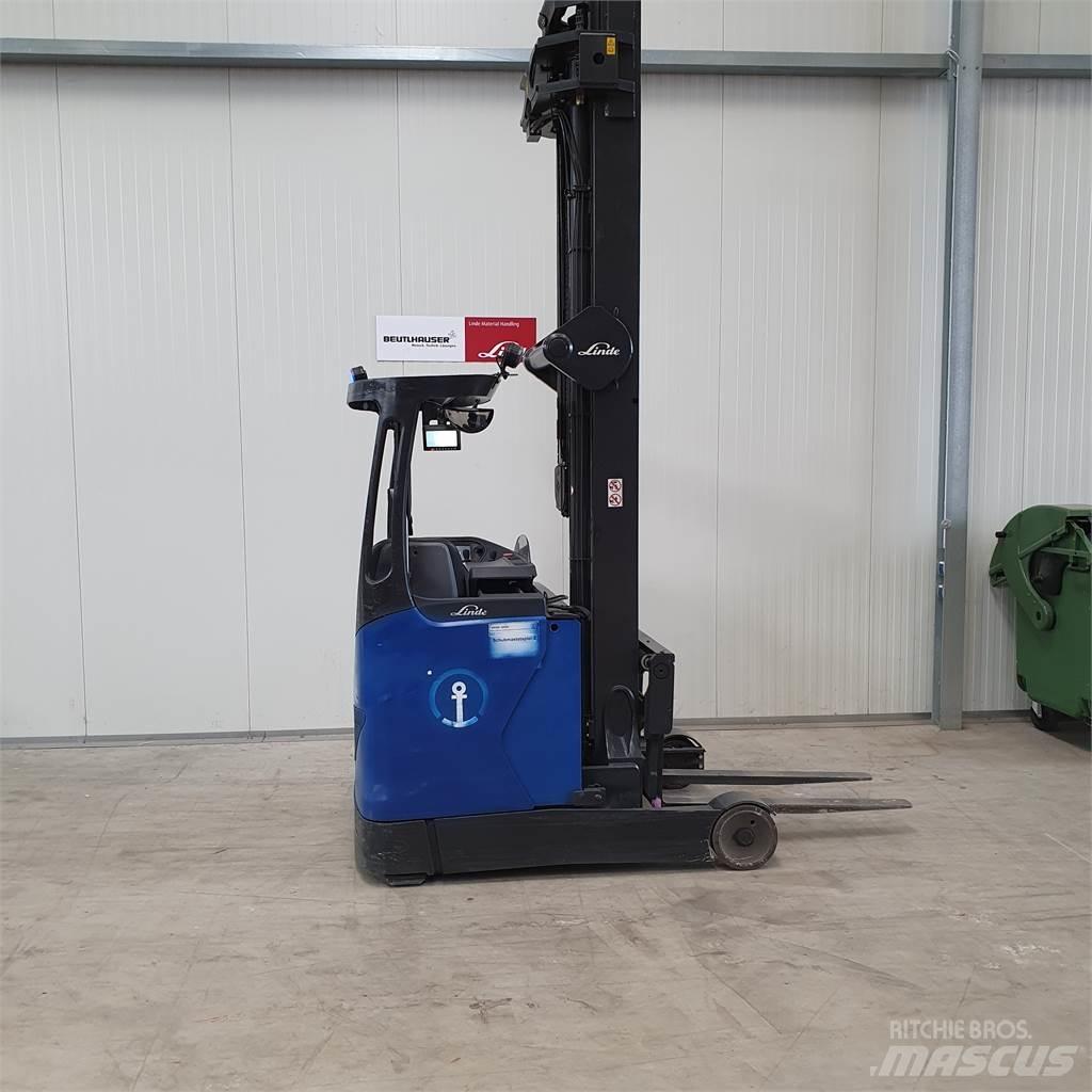 Linde R16HD Stivuitor cu catarg retractabil