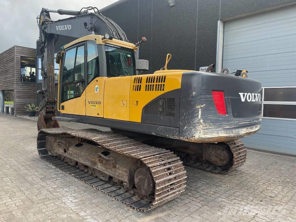 Volvo EC210CL Excavatoare pe șenile

