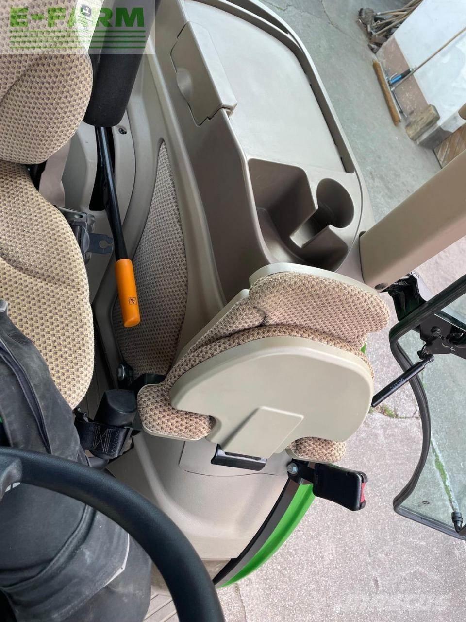 John Deere 5100M Tractoare