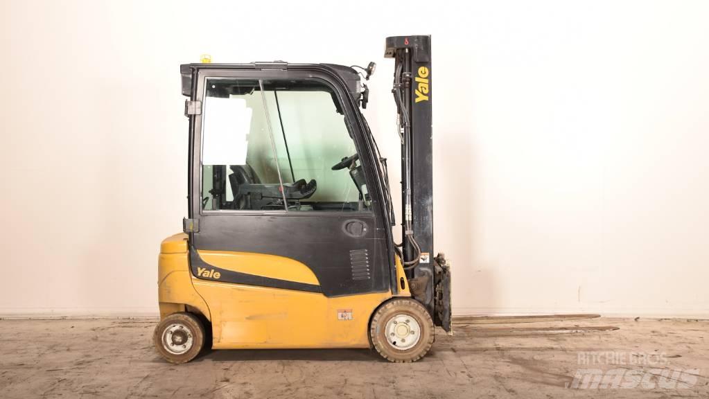 Yale ERP 20 VF Stivuitor electric