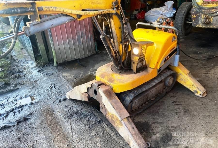 Brokk 90 Excavatoare de demolare