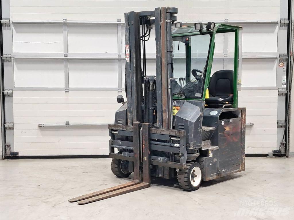 Combilift C3000CBE Încarcator lateral
