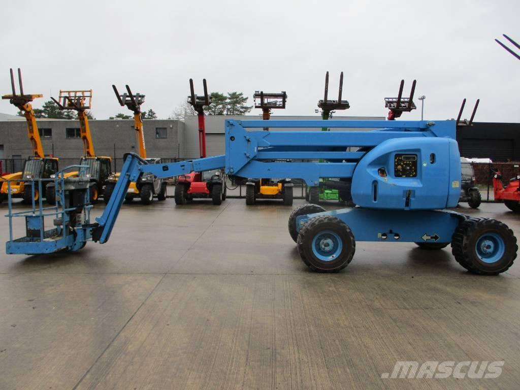 JLG 510 AJ (046) Nacele compacte autopropulsante