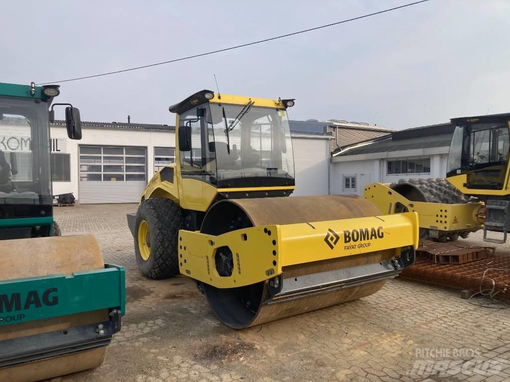 Bomag BW 211 DH-5 Compactoare monocilindrice
