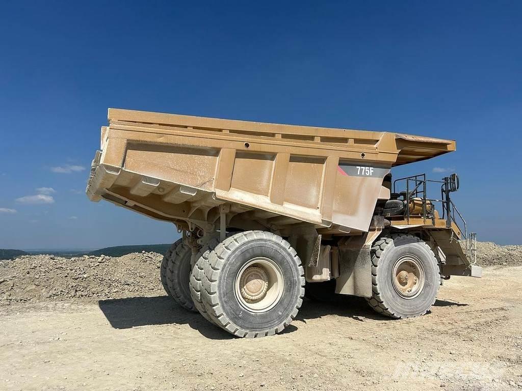 CAT Rebuilt 775F - Minitractor de teren