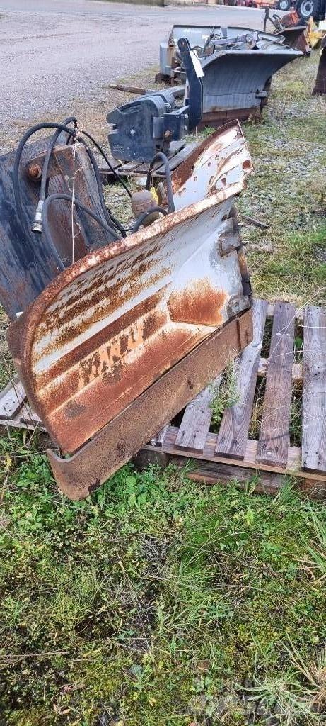Fjärås 2 Pluguri