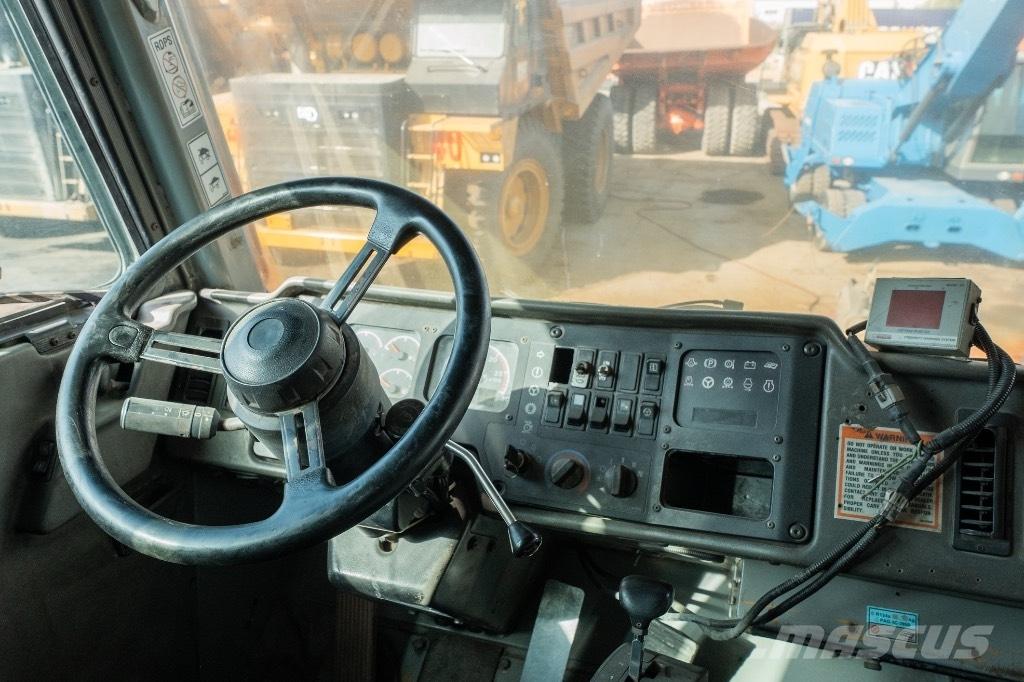 CAT 777 D Camioane cu basculante rigide