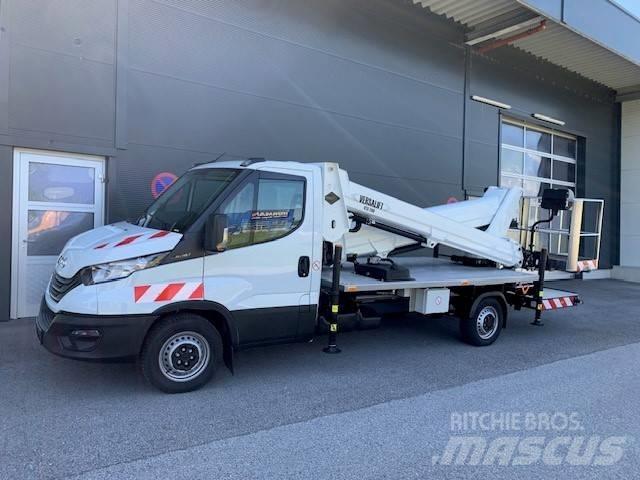 VERSALIFT VTX-240.3 Platforme aeriene montate pe camion