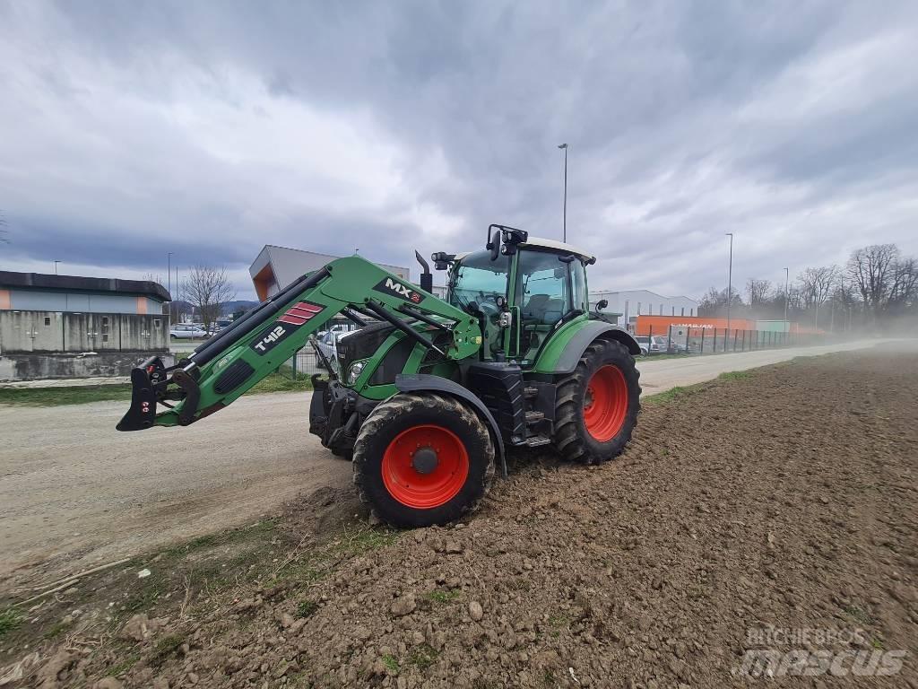 Fendt 516 Profi Tractoare
