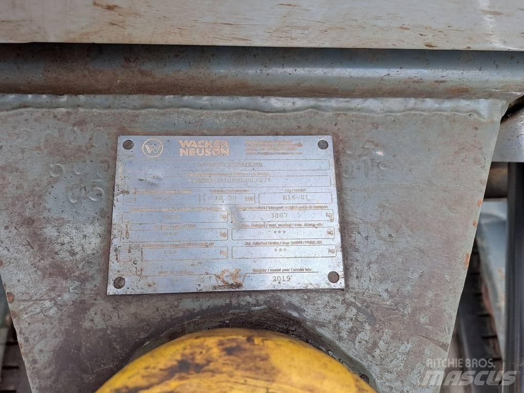 Wacker Neuson ET35 Excavatoare pe șenile
