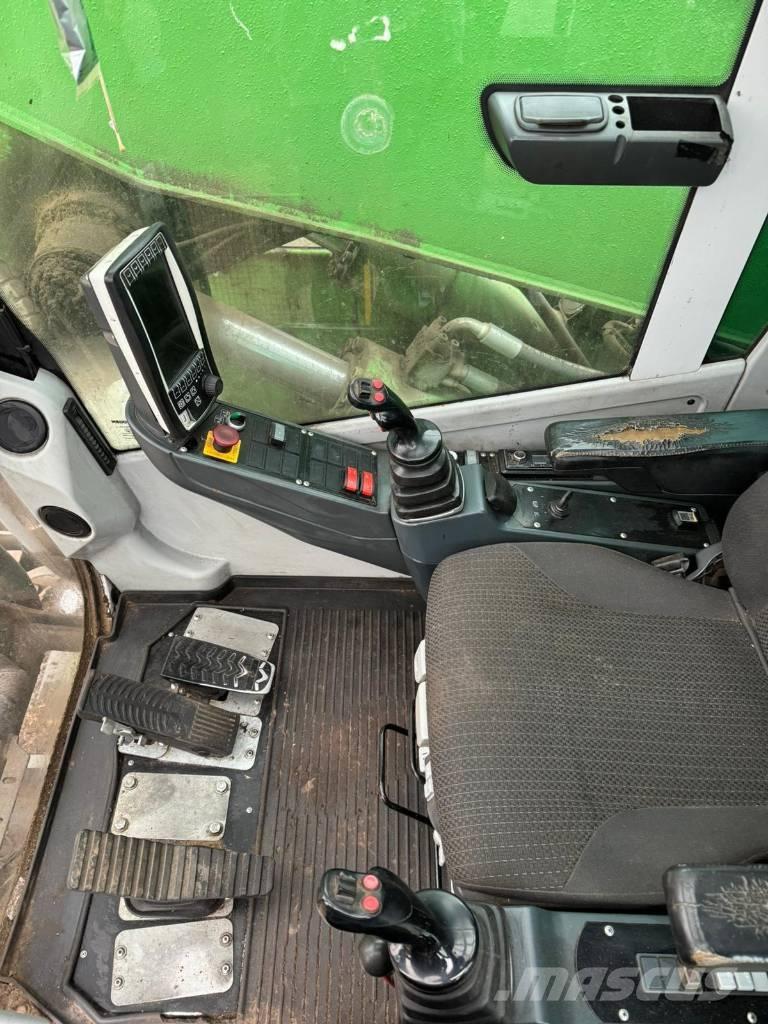 Sennebogen 735E Macara teren accidentat