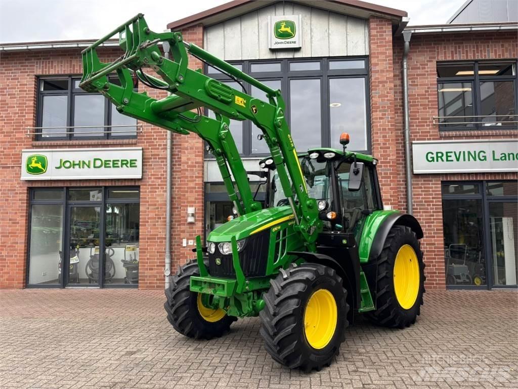 John Deere 6110M Tractoare