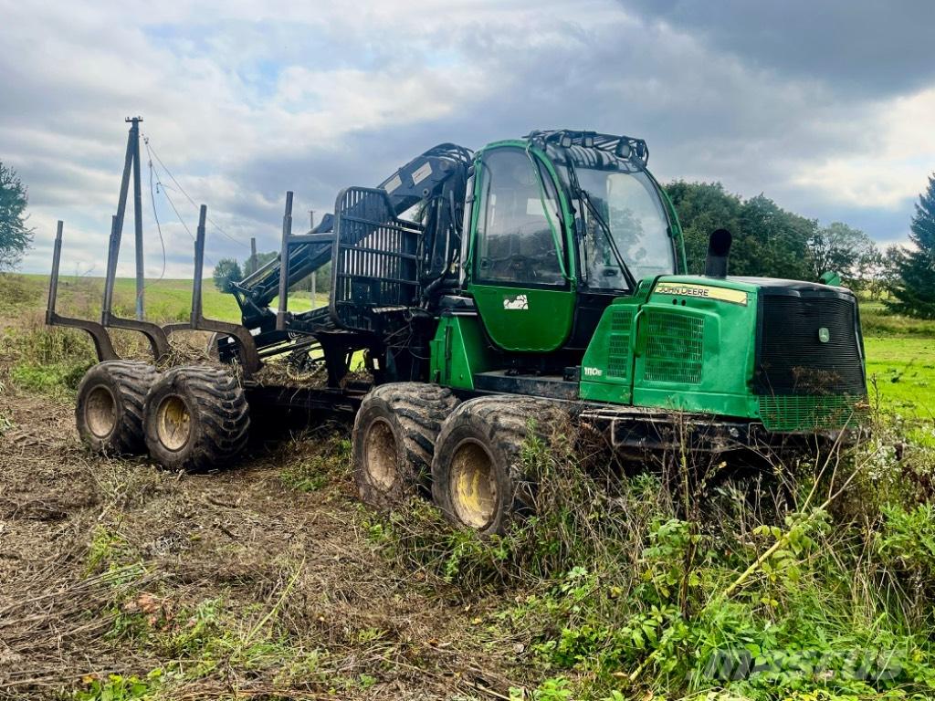 John Deere 1110 E Transportoare