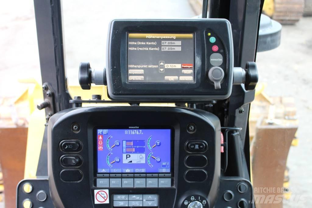 Komatsu D 61 PXI-23 Buldozere pe senile