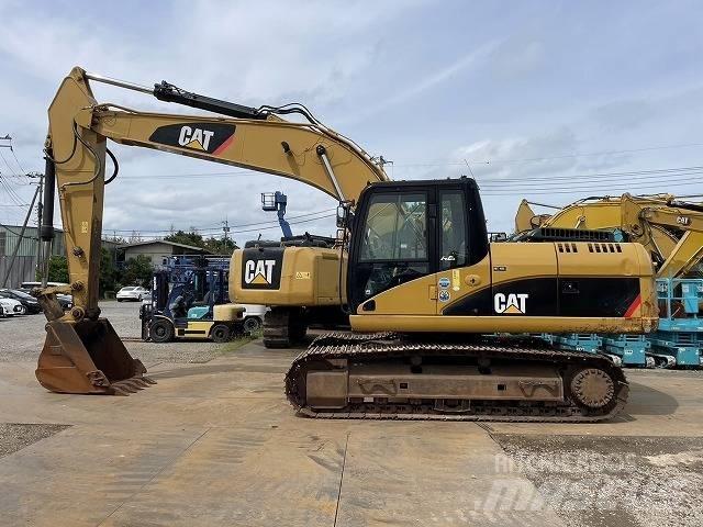 CAT 320D-E Excavatoare pe șenile
