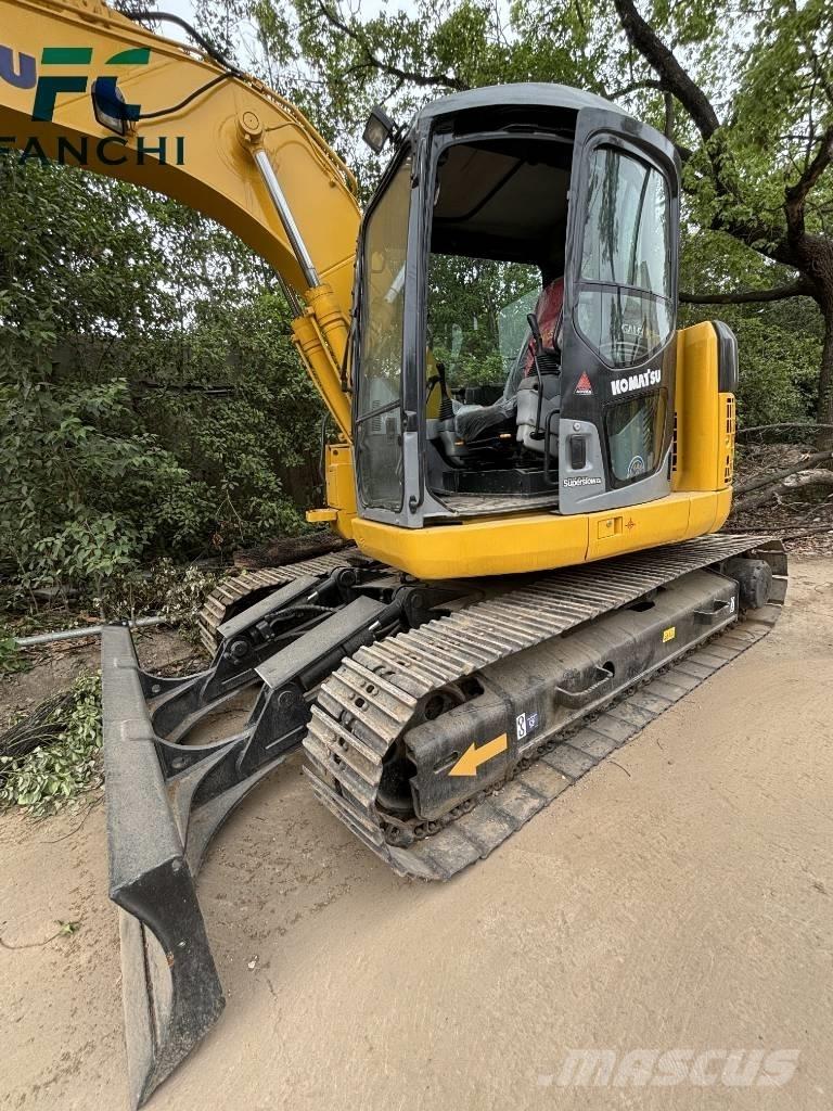 Komatsu PC 128 Excavatoare pe șenile
