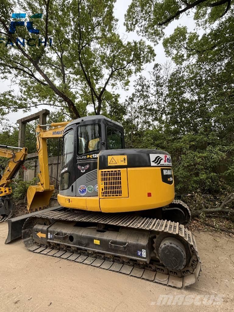 Komatsu PC 128 Excavatoare pe șenile
