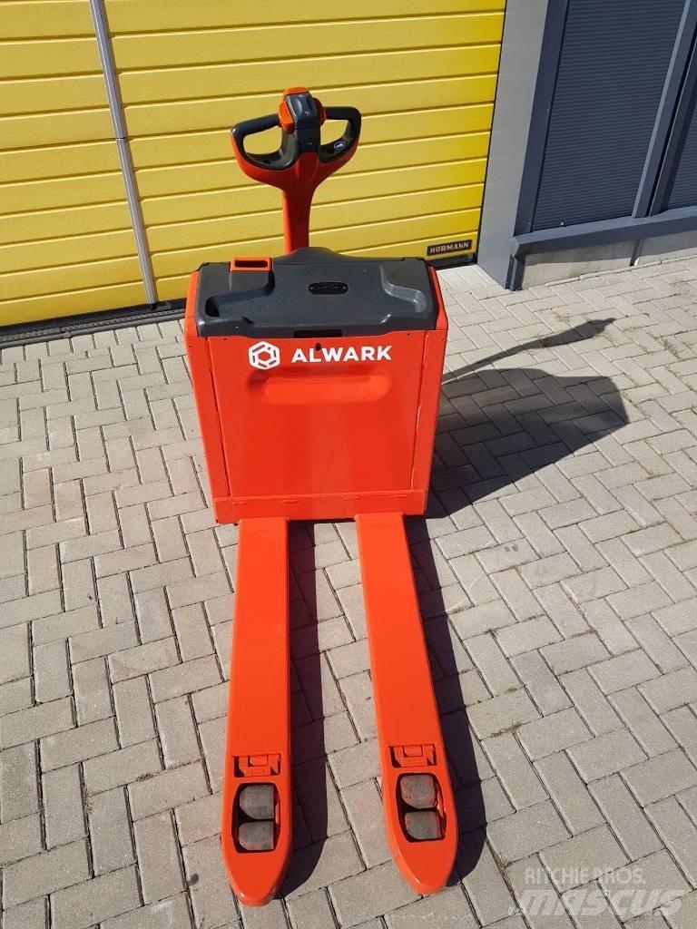 Linde T16 Transpaleta electica cu furca