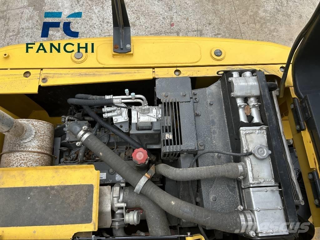 Komatsu pc130 Excavatoare pe șenile
