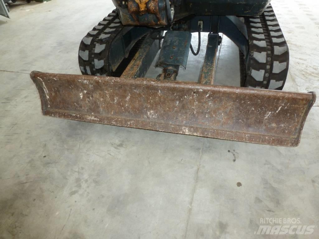 Hyundai R25Z-9AK Mini excavatoare < 7t