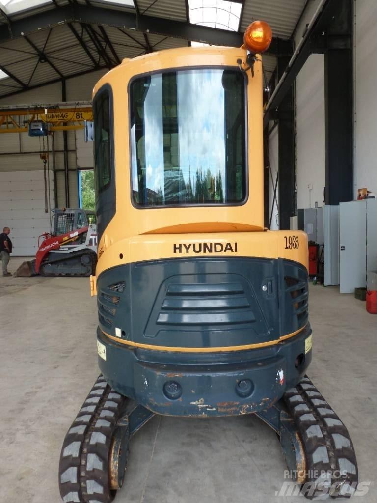 Hyundai R25Z-9AK Mini excavatoare < 7t