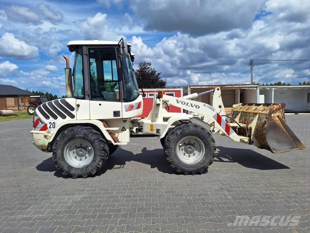 Volvo L 30 B Incarcator pe pneuri