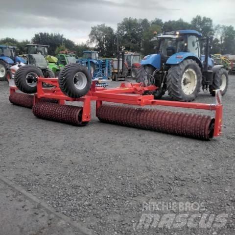 Quivogne ROLLMOT 830 Alte masini si accesorii de cultivat