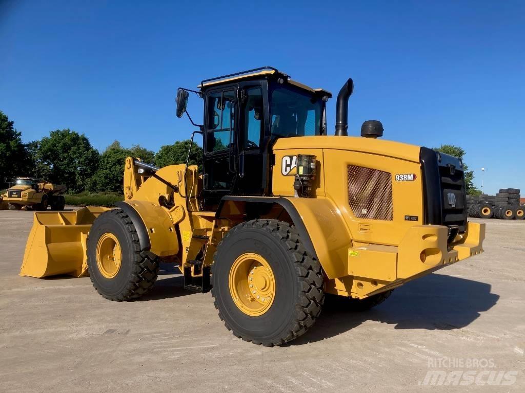 CAT 938M Incarcator pe pneuri