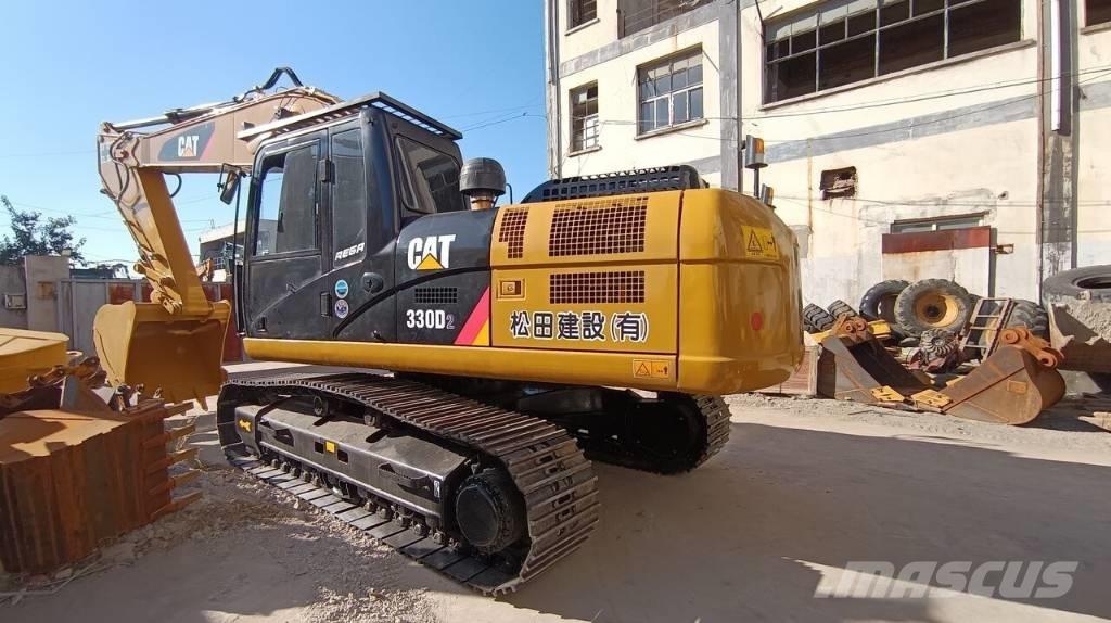 CAT 330 D2 Excavatoare pe șenile
