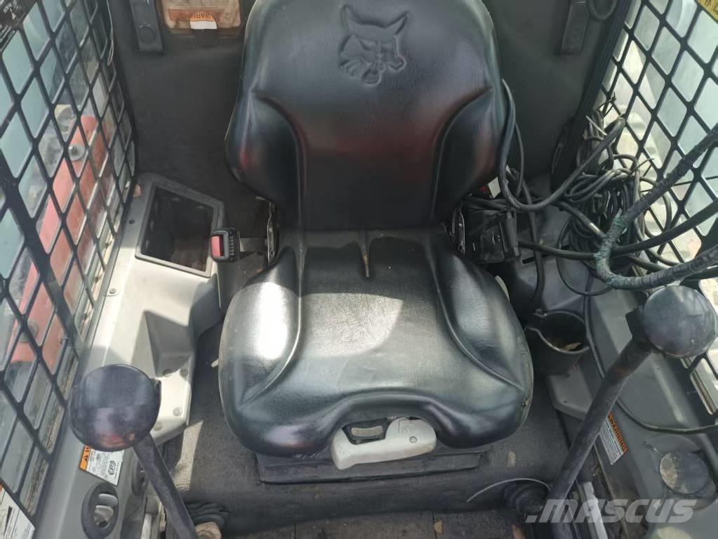 Bobcat T770 Încarcatoare cu excavator