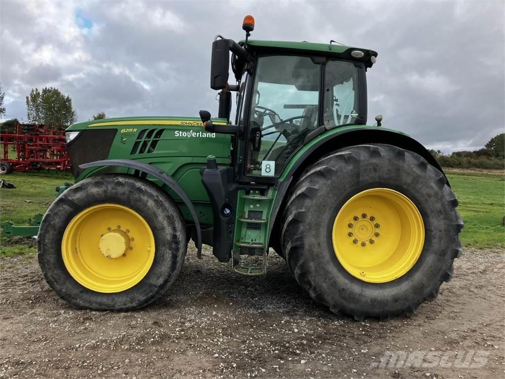 John Deere 6215R Tractoare