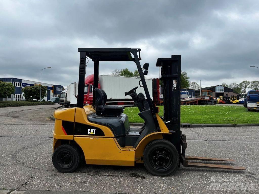 CAT DP25NT Stivuitor diesel