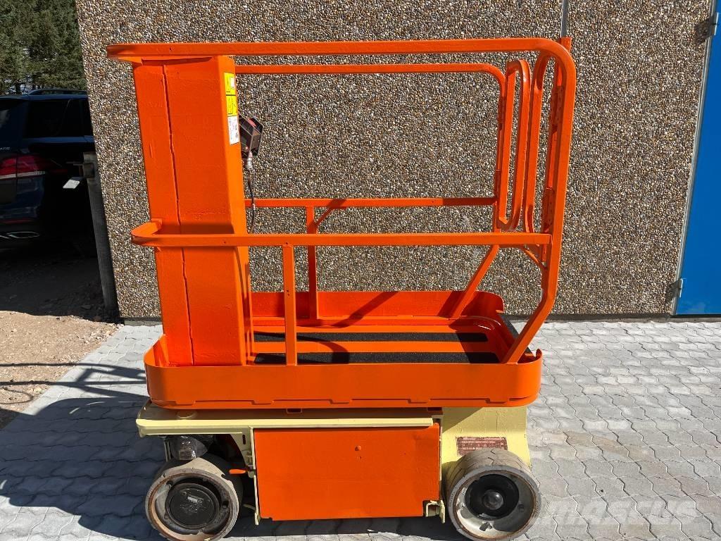 JLG 1230 ES Ascensoare verticale catarg
