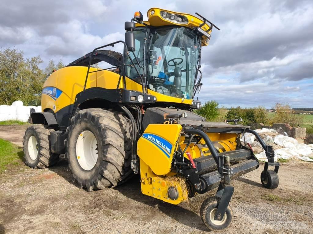 New Holland FR 850 Forajere cu autopropulsare
