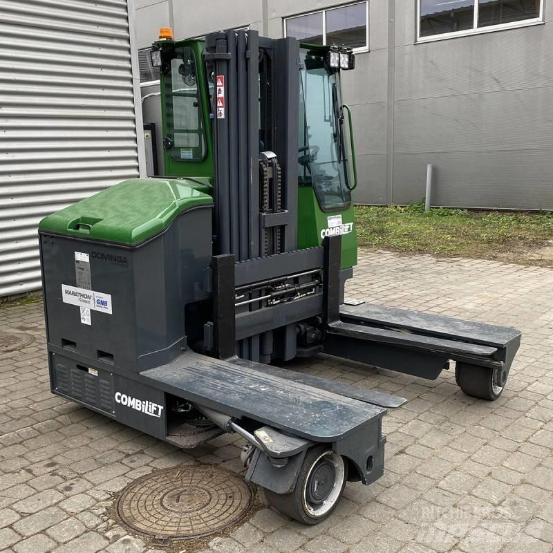 Combilift C 4000 E Stivuitoare cu patru brate