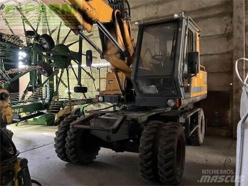 JCB js 130 w Excavatoare cu roti
