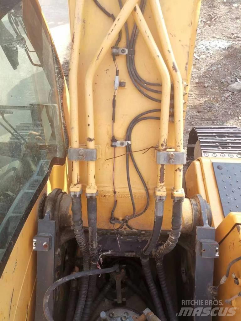 Hyundai R 275LC-9T Excavatoare pe șenile
