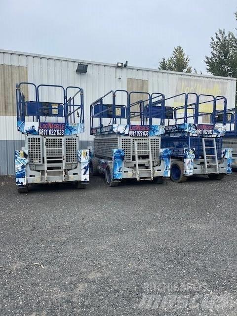 JLG M 3369 XTE Platforme aeriene montate pe camion