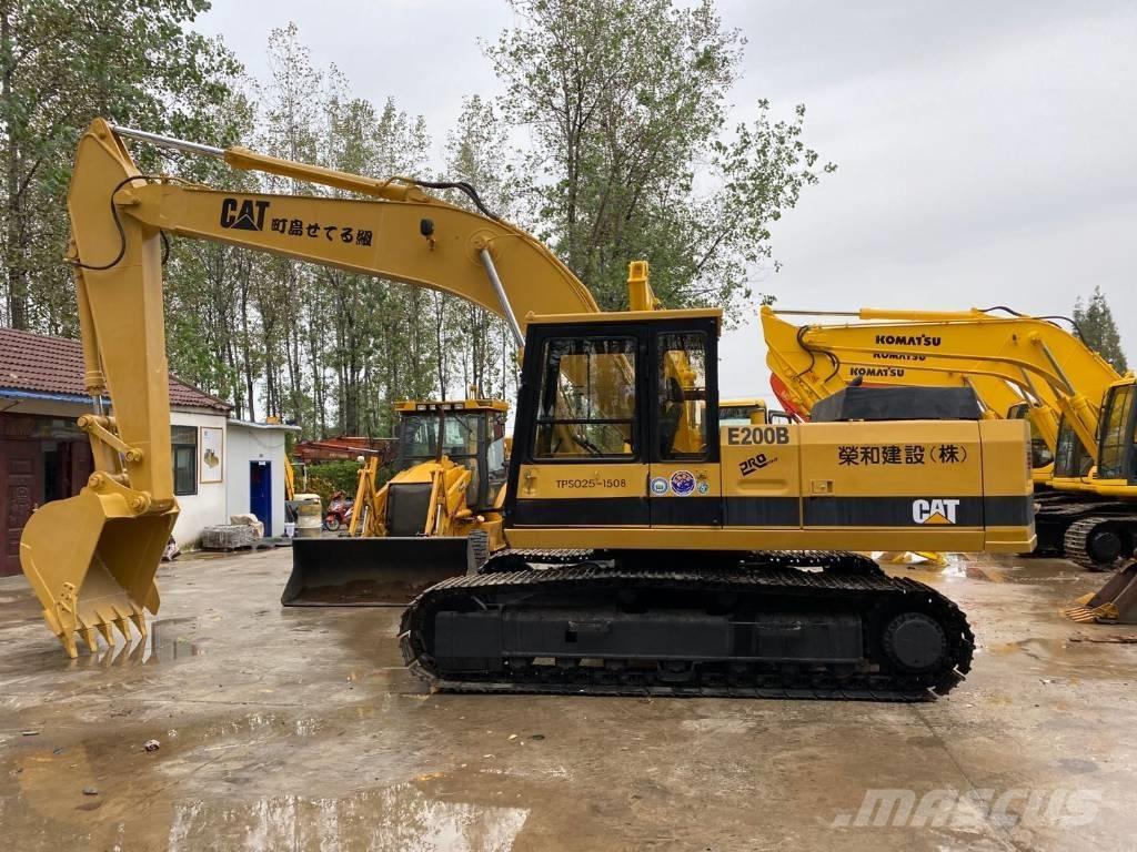 CAT E200B Excavatoare pe șenile
