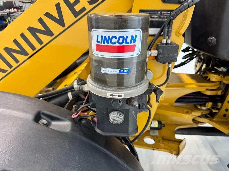 CAT 908 Cat 908 M Incarcator pe pneuri