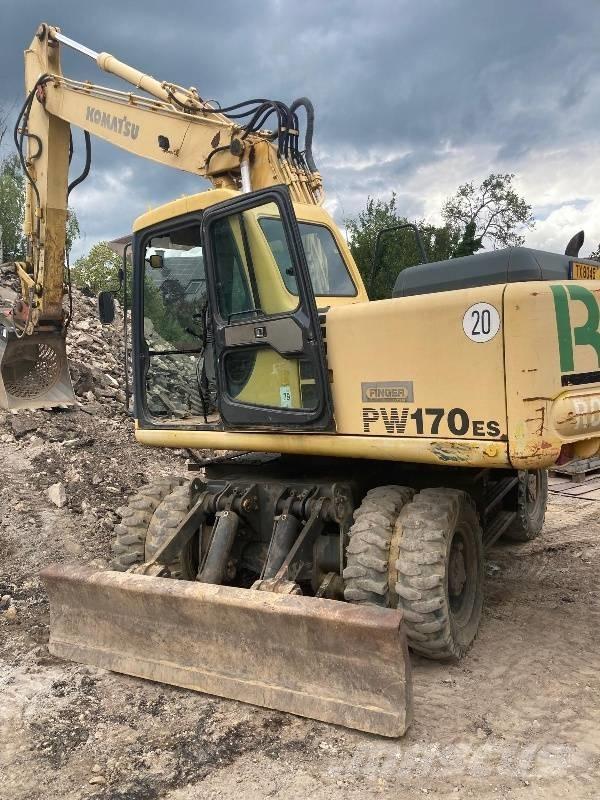 Komatsu PW 170 ES-6K Excavatoare cu roti